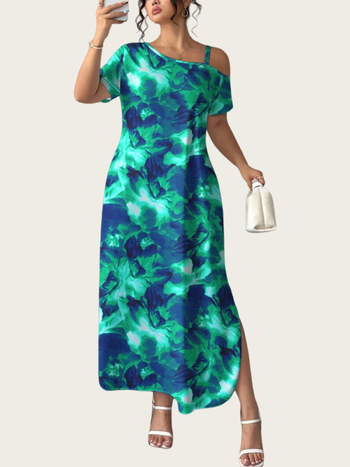 Poliesteres kleita ar leopardprintu, plecu atvērums (off-shoulder), slīps kakla līnija, īsas piedurknes, brīvs viduklis, gara kleita