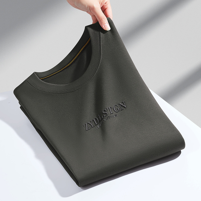 Πουλόβερ με στρογγυλό λαιμό, χαλαρή γραμμή, μακριά μανίκια, ύφασμα πολυεστερική ανάμειξη, ιδανικό για το φθινόπωρο.