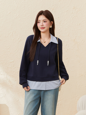 Пуловер суитшърт с V-образно деколте и илюзия за две части, смес памук и полиестер, свободна кройка