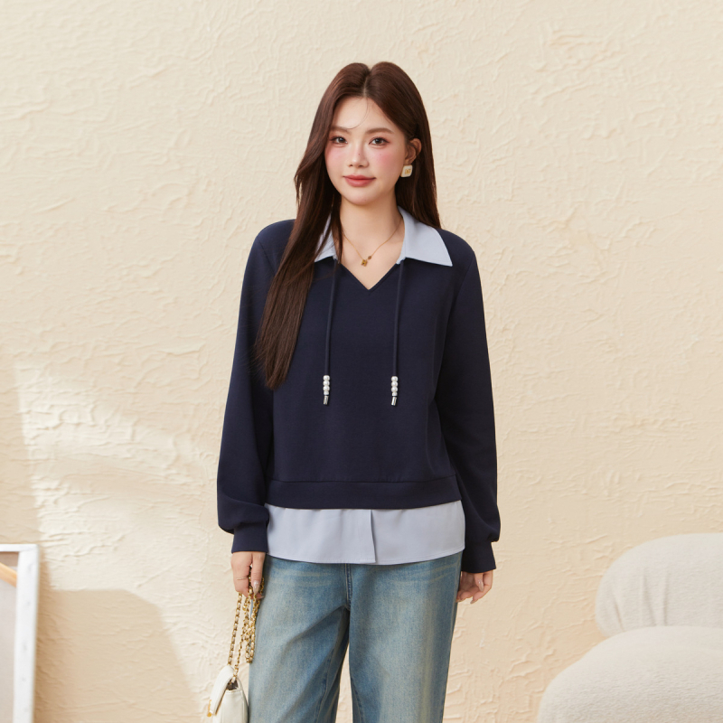 Пуловер суитшърт с V-образно деколте и илюзия за две части, смес памук и полиестер, свободна кройка