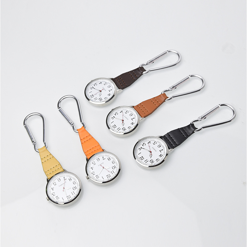 Ceas cu carabinier pentru călătorii, breloc multicolor, mecanism cuarț SL68, fața din sticlă de cuarț, carcasă din aliaj, rezistent la apă, personalizare logo