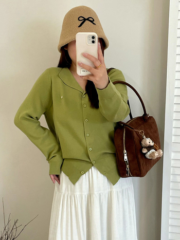 Ženski kardigan s ovratnikom, dugi rukavi, pleteni materijal od poliestera i viskoze, zima 2025