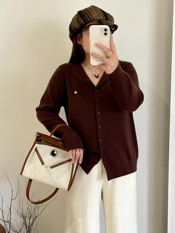 Ženski kardigan s ovratnikom, dugi rukavi, pleteni materijal od poliestera i viskoze, zima 2025