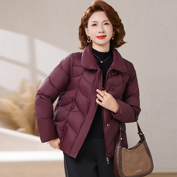 Slim-fit medvilninė-pildyta striukė rudens–žiemos sezonui, Plus dydis, trumpas ilgis 50–65 cm, užtrauktukas, V formos apykaklė, vienos spalvos, poliesterio-paminkštinimas, elastinga poliesterio medžiaga