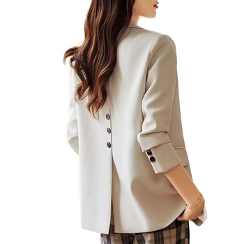 Naiste bleiser – väike kostüüm, polosärk kael, pikad varrukas printsessi stiilis, ühe nupuga sulgemine, polüester-elastaan