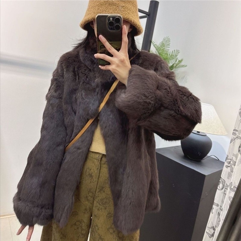 Kaput od zecje dlake, ultra kratka duljina <=40 cm, polo ovratnik, chenille tkanina sa Spandex (<30%)
