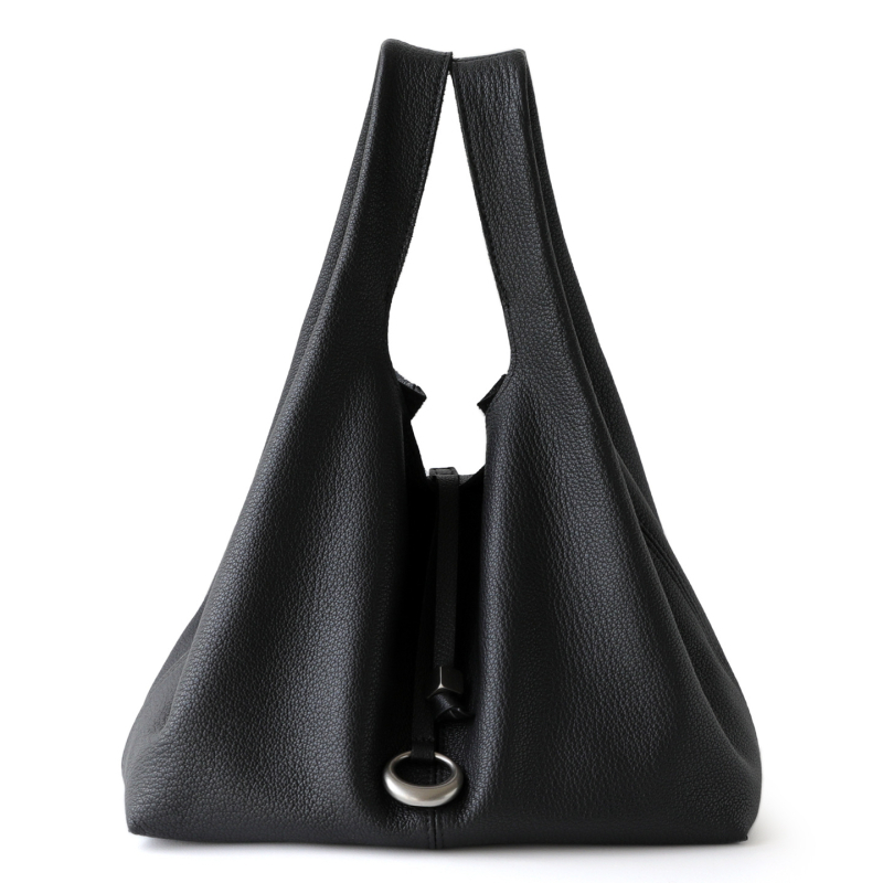 Чанта-кофа от естествена кожа със агнешка текстура в стил кошница, без подплата, с цип