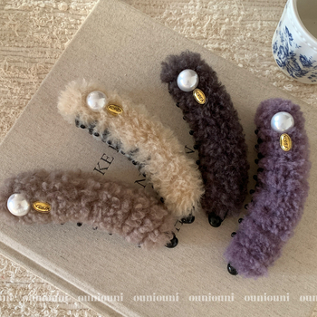 Αξεσουάρ μαλλιών Banana Clip Ponytail Clip - Plush Handmade Winter 2025 Chic