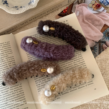 Αξεσουάρ μαλλιών Banana Clip Ponytail Clip - Plush Handmade Winter 2025 Chic