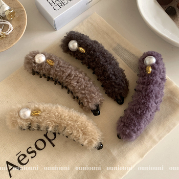 Αξεσουάρ μαλλιών Banana Clip Ponytail Clip - Plush Handmade Winter 2025 Chic