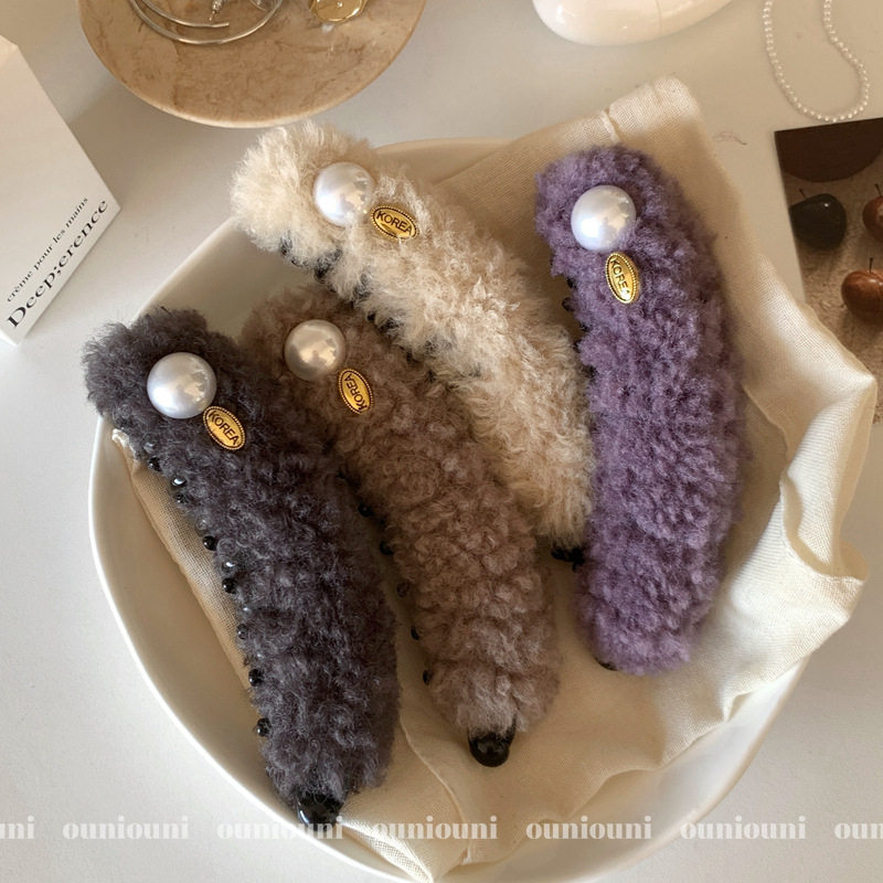 Αξεσουάρ μαλλιών Banana Clip Ponytail Clip - Plush Handmade Winter 2025 Chic