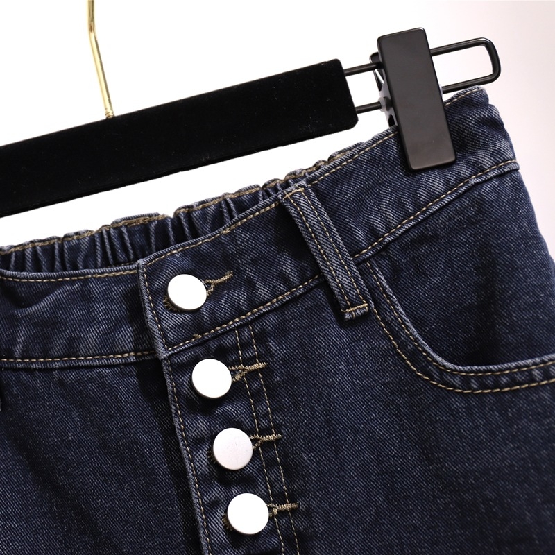 Γυναικείες τζιν από ντένιμ με ελαστική μέση, μπροστινό κούμπωμα με κουμπιά και φαρδιά γραμμή παντελονιού, Άνοιξη 2022