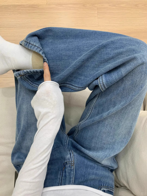 Γυναικείες τζίνς με φλίς επένδυση από βαμβάκι-πολυεστέρα, υψηλή μέση, ίσια γραμμή, χειμερινό 2025