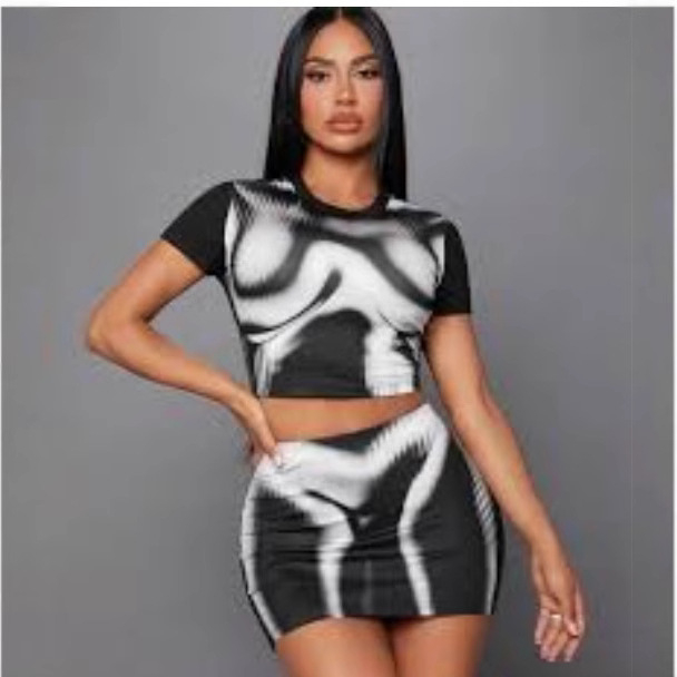 Ženski kostim sa suknjom, geometrijski uzorak, mliječna svila, rukavi 3/4, kratka suknja, elegantan stil