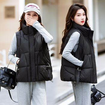 Sieviešu veste no poliestera ar pūka un kokvilnas pildījumu, brīvā piegriezuma, augsts apkaklis, rāvējslēdzējs