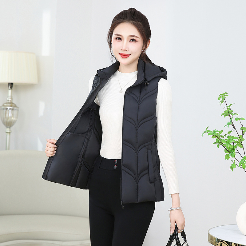 Vestă din bumbac cu fermoar și glugă, croială Slim, model diamant