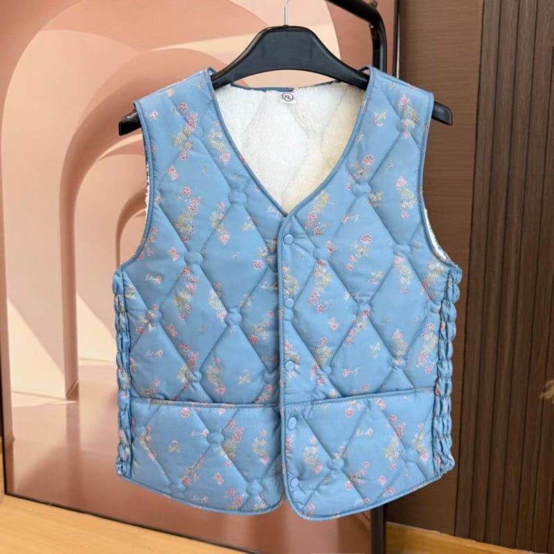 Vesta din bumbac cu model în carouri, exterior din poliester, căptușeală din bumbac, decolteu în V, grosime medie