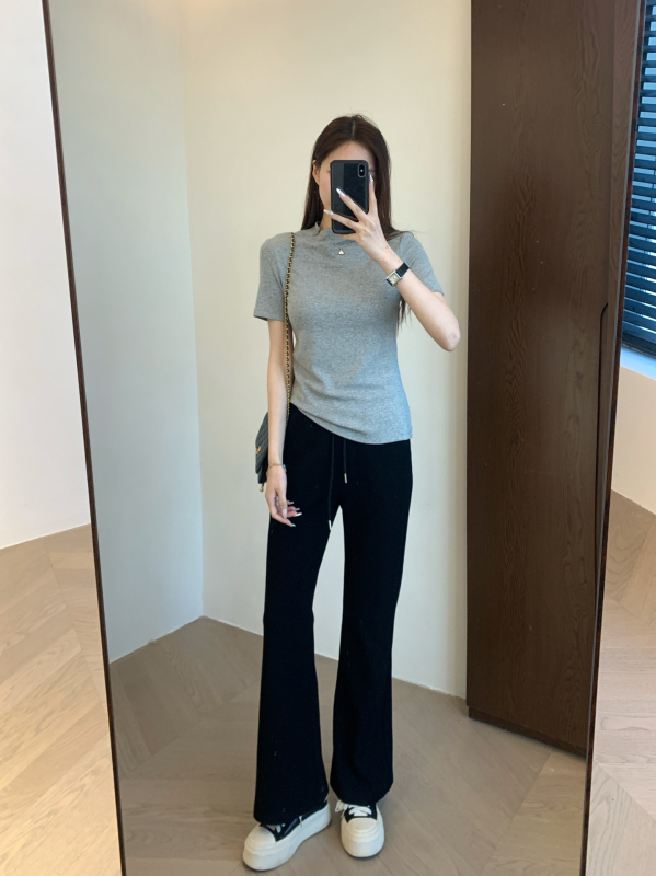 Casual φαρδιά παντελόνια με φαρδιά καμπάνα και ελαστική μέση – πλεκτό μείγμα βαμβάκι-πολυεστέρα-ελαστάν, φθινόπωρο 2025