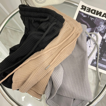 Ženske sportske šorceve, visok pojas, labav kroj, široke nogavice, poliester (90–95%), ljeto 2024