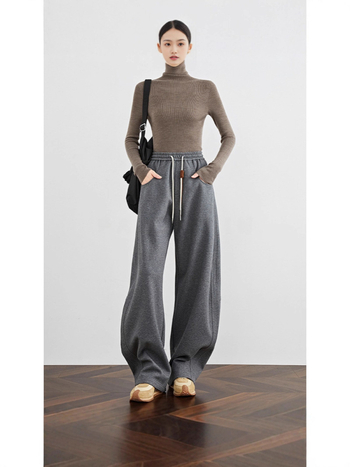 Ženske casual hlače s banan krojem, flis podstava, široke, duge (pamukasto-mješavina tkanine; elastični struka; mikro-elastičnost; gusta tkanina; zima 2025)