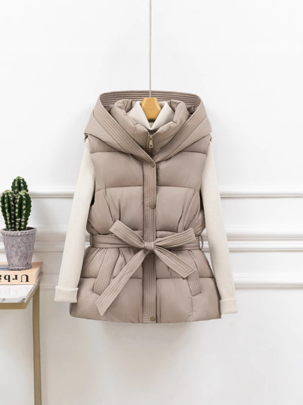 Vesta scurtă pentru femei, cu glugă și curea – stil coreean, umplutură groasă din poliester și bumbac, țesătură principală: poliester, închidere cu șnur