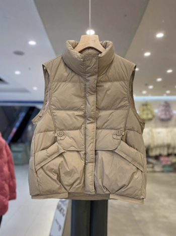 Sieviešu poliestera veste ar pūka un kokvilnas pildījumu, stāvošā apkakle, rāvējslēdzējs, brīvs piegriezums, ziemas 2025, ikdienas stils