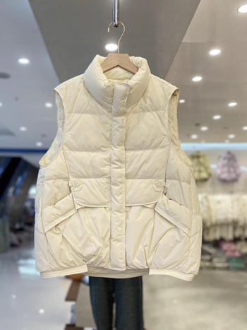 Sieviešu poliestera veste ar pūka un kokvilnas pildījumu, stāvošā apkakle, rāvējslēdzējs, brīvs piegriezums, ziemas 2025, ikdienas stils