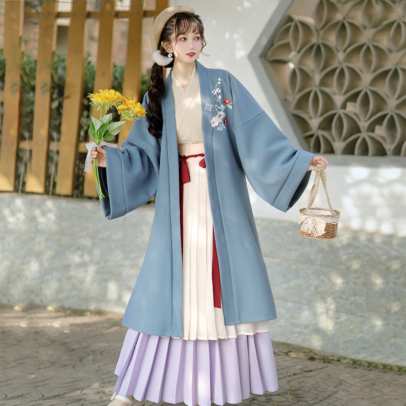Ženski Hanfu u kineskom stilu dinastije Song, komplet s preklopnim ovratnikom i plisiranom suknjom, debeli kaput, izšiven i oslikan palać stil, poliester
