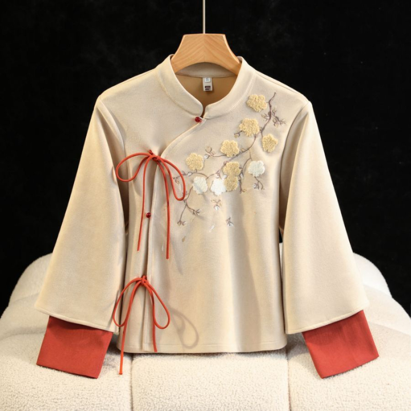 Nova kineska stil, poboljšani dvodijelni set: gornji dio od deerskin velura i hlače, Edelweiss motiv
