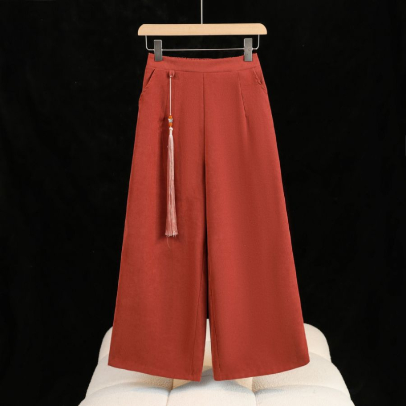 Nova kineska stil, poboljšani dvodijelni set: gornji dio od deerskin velura i hlače, Edelweiss motiv