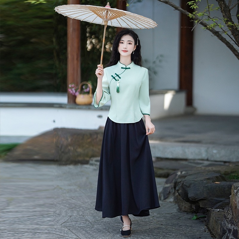 Női két részes Tang öltözet szett, ferde gallérral és gombos záródással, pamut-polyészter keverék, fő anyag poliészter, Termékkód Ancient rhyme-6813