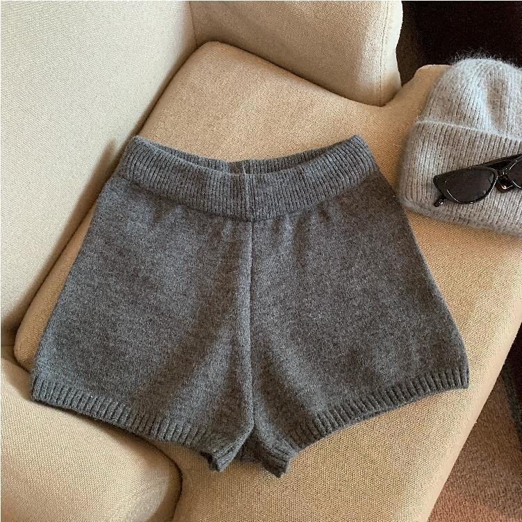 Висока талия плетени шорти – полиестер 95%+, спандекс до 30%, къси, висока еластичност, умерена дебелина