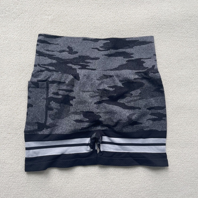 Женски йога шорти с безшевни странични джобове, повдигащи ханша, 3/4 дължина, материя: 57% найлон, 8% спандекс, 35% полиестер