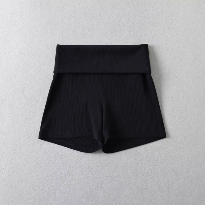 Дамски къси спортни панталони с висока талия, полиестер, съдържание 70–80%, микроеластичност, тънък плат