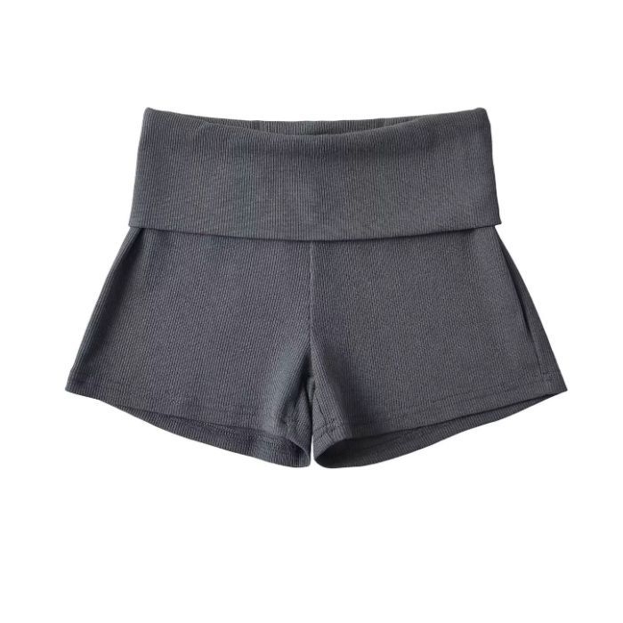 Дамски къси спортни панталони с висока талия, полиестер, съдържание 70–80%, микроеластичност, тънък плат