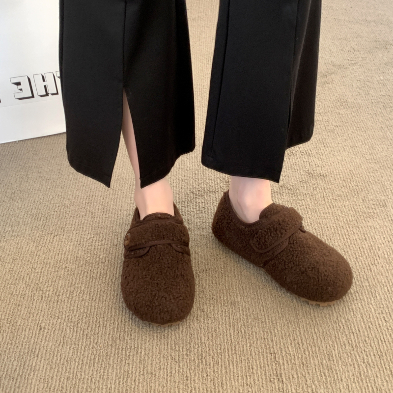 Ženske mokasine od suede sa Velcro zatvaračem, zimske, podstavljene umjetnim plišom, gumeni potplat
