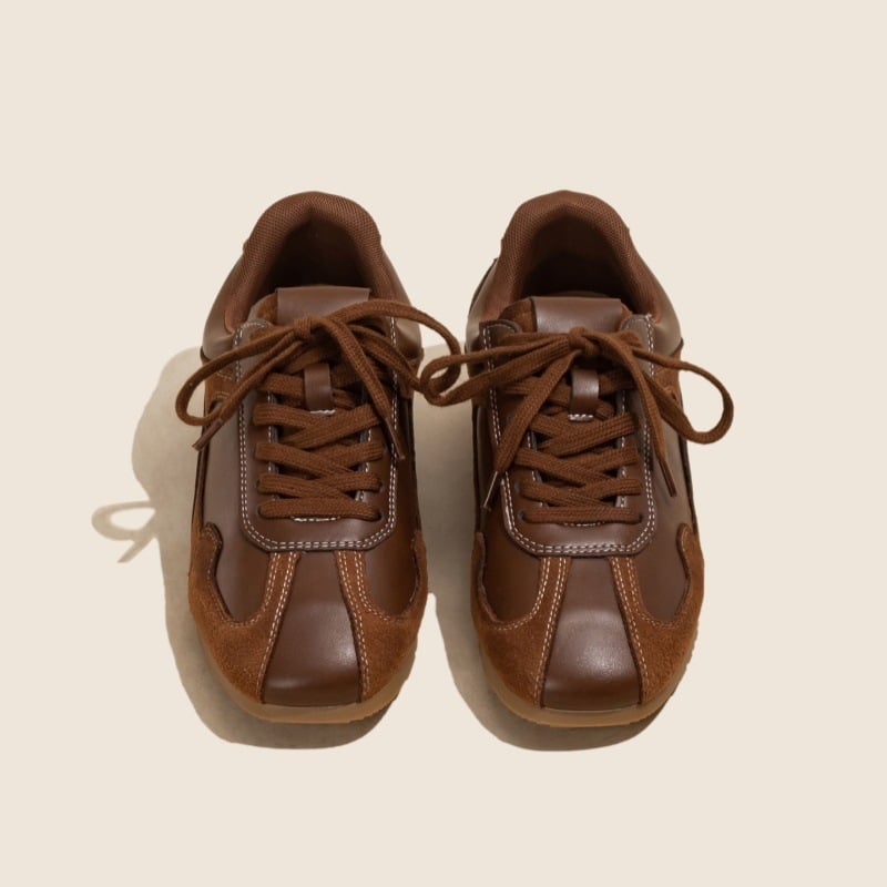 Adidași Forrest Gump cu partea superioară din super fiber, talpa din cauciuc, brană EVA, închidere cu șireturi, toc plat