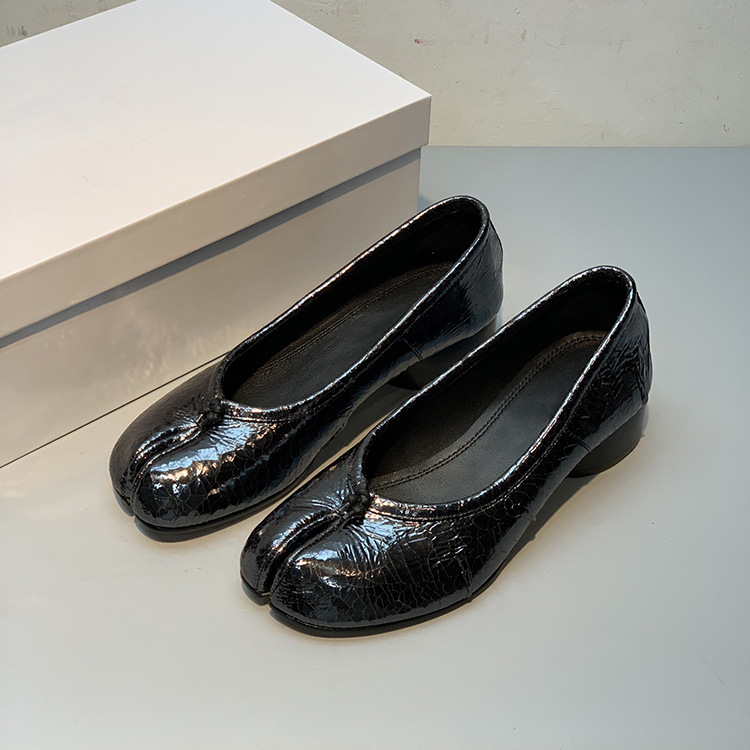 Ženske Slip-On cipele od kože krave – gornji dio od kože, ulošak od kože koze, potplat od prave kože, niski otvor, debeli pet 3–5 cm