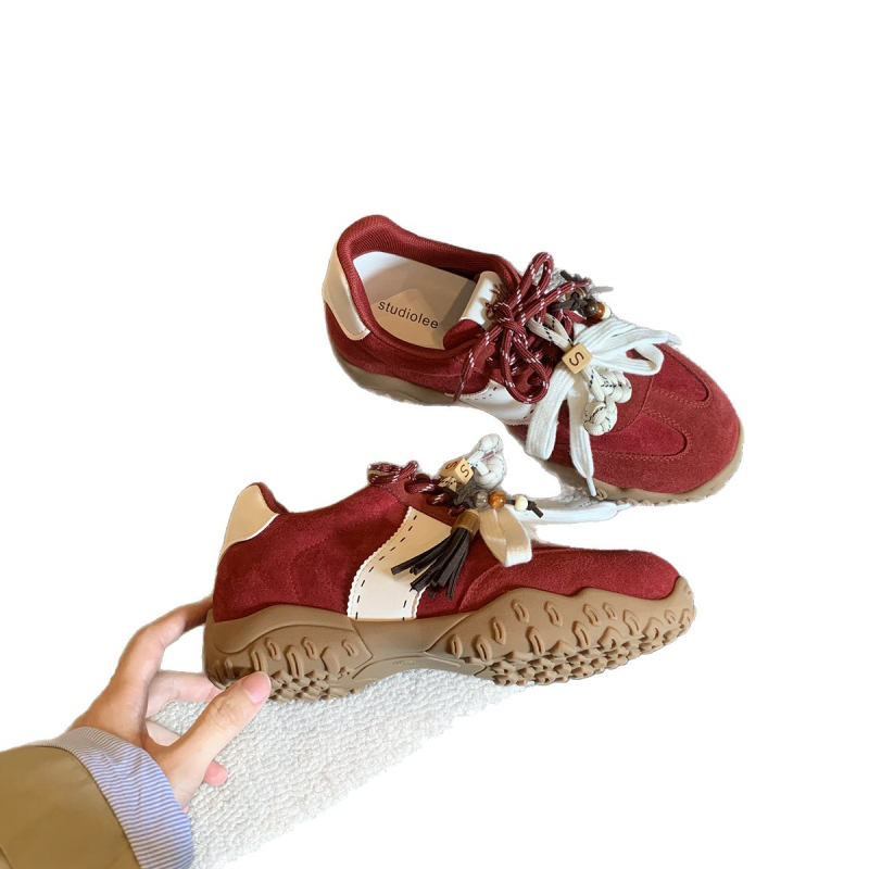 Dexun sieviešu sporta apavi ar iekšējo augstuma palielinājumu un mēness formas bieza zole, priekšējais šņorēšana, augsts augšējais apvalks (3–7 cm), gumijas zole