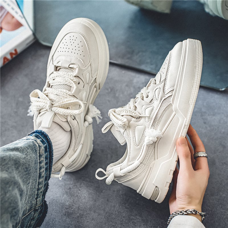 Vīriešu vaflī zoles kurpes – vieglas, elpojošas, augšdaļa no vairāku materiālu, PU zole, zems papēdis 1–3 cm, auklas