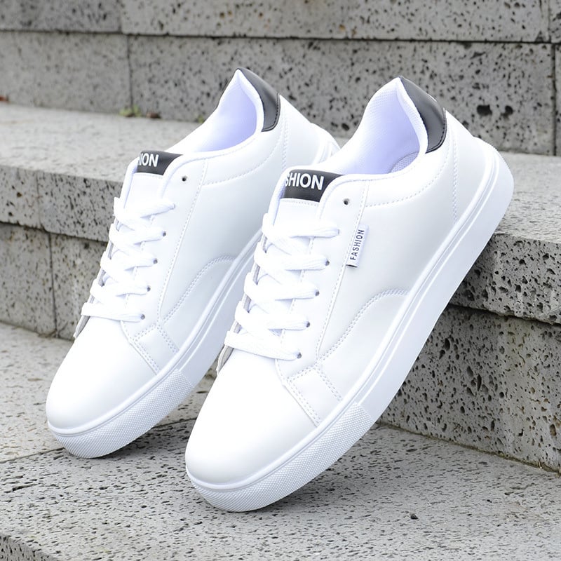 Vīriešu sporta apavi korejiešu stilā, ūdensnecaurlaidīgi un ātri izžūstoši (augšējā daļa PU; EVA iekšējā odere; PVC zole; šņorēšana)