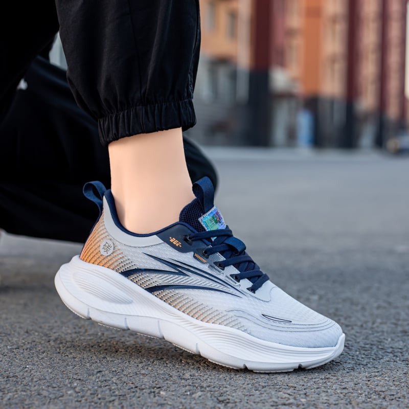 Vīriešu elpojoši tīklveida augšdaļas sporta apavi ar šņorēšanu, EVA iekšējā zole, plastmasas zole, piemēroti pavasarim un vasarai