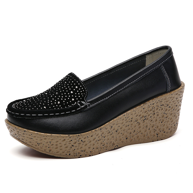 Ženske casual slip-on cipele s kožnim gornjim dijelom, okrugli vrh, PU đon, klinasti potpet 6–8 cm