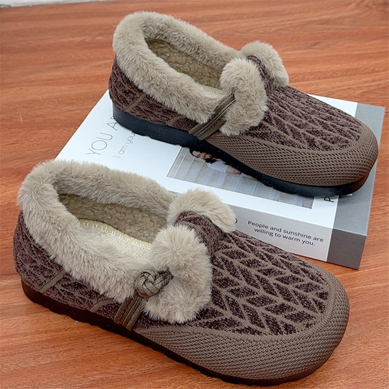 Zimske ženske pamučne cipele — gornji dio od tkanine, unutarnja podstava od umjetnog kratkog pliša, zaobljena nosnica, gumena podplat, niski potpetica 1–3 cm