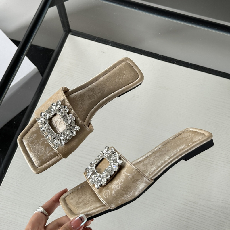 Ženske sandale s plosnom potplatom, otvorenim prstom i rhinestones – Korejski stil; Gornji materijal: super vlakno; Unutarnji materijal: umjetna koža; Potplat: gumeni; Ljeto 2025 izdanje