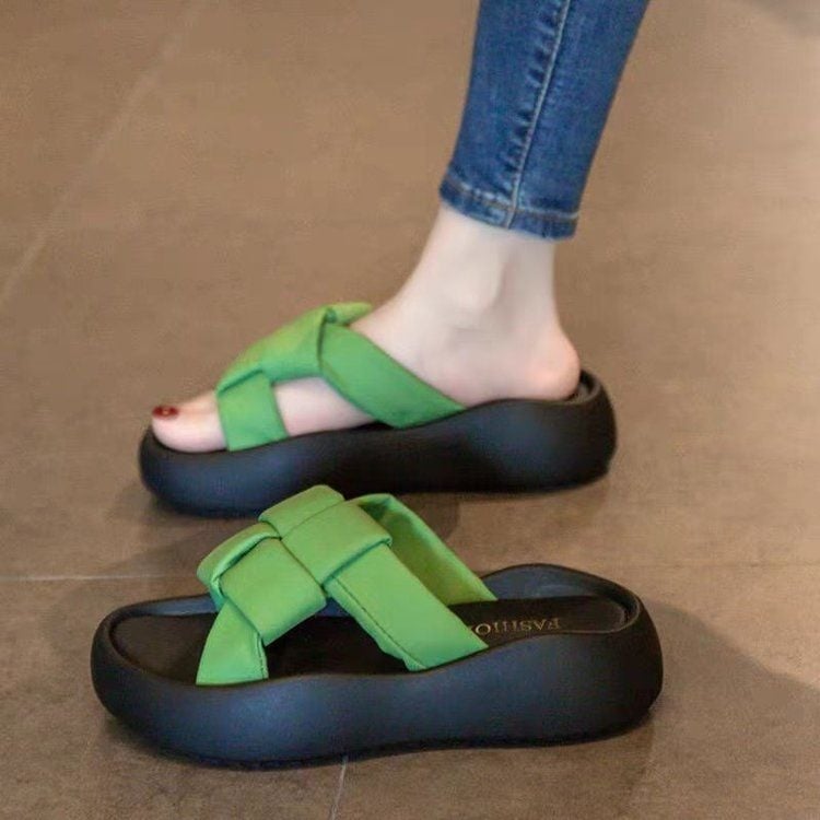 Ženske sandale s PU gornjim dijelom, PVC potplatom, okrugla špička, korejski stil, ljeto 2025