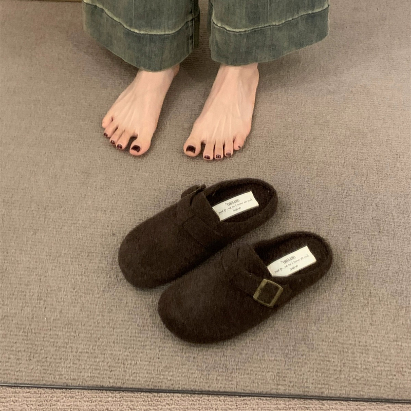 Moterų Birkenstock stiliaus šlepetės su nubuko viršutine medžiaga, dirbtinio trumpo pūko pamušalas, gumos padas, apvali nosis, retro stilius, ruduo 2025