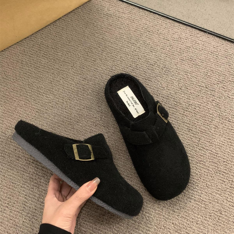 Moterų Birkenstock stiliaus šlepetės su nubuko viršutine medžiaga, dirbtinio trumpo pūko pamušalas, gumos padas, apvali nosis, retro stilius, ruduo 2025