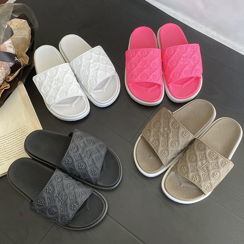Unisex PVC sandale s debelom platformom, reljefni uzorak, PVC gornji dio i đon, injekcijski oblikovan đon, lagane i izdržljive, ljeto 2025