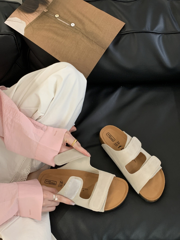 Moterų Velcro platformos šlepetės, etninio stiliaus, apvalus priekis, gumos padas, viršus: super pluoštas (Pavasaris 2025)